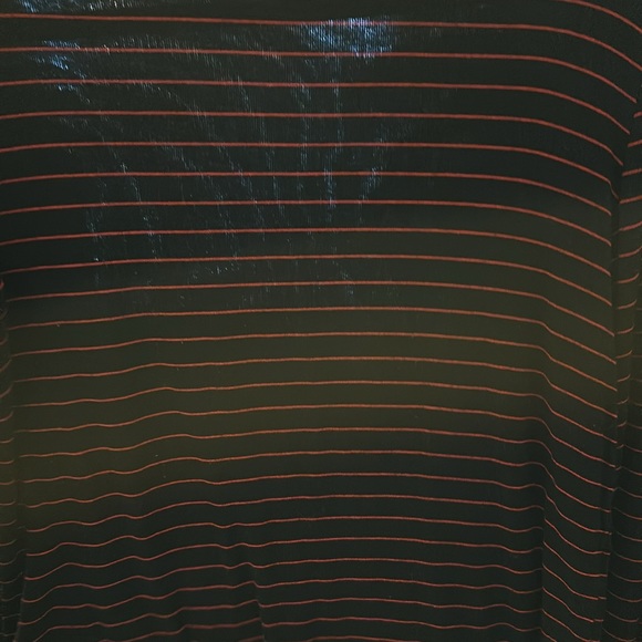 Black and red stripped long sleeve - Picture 3 of 3